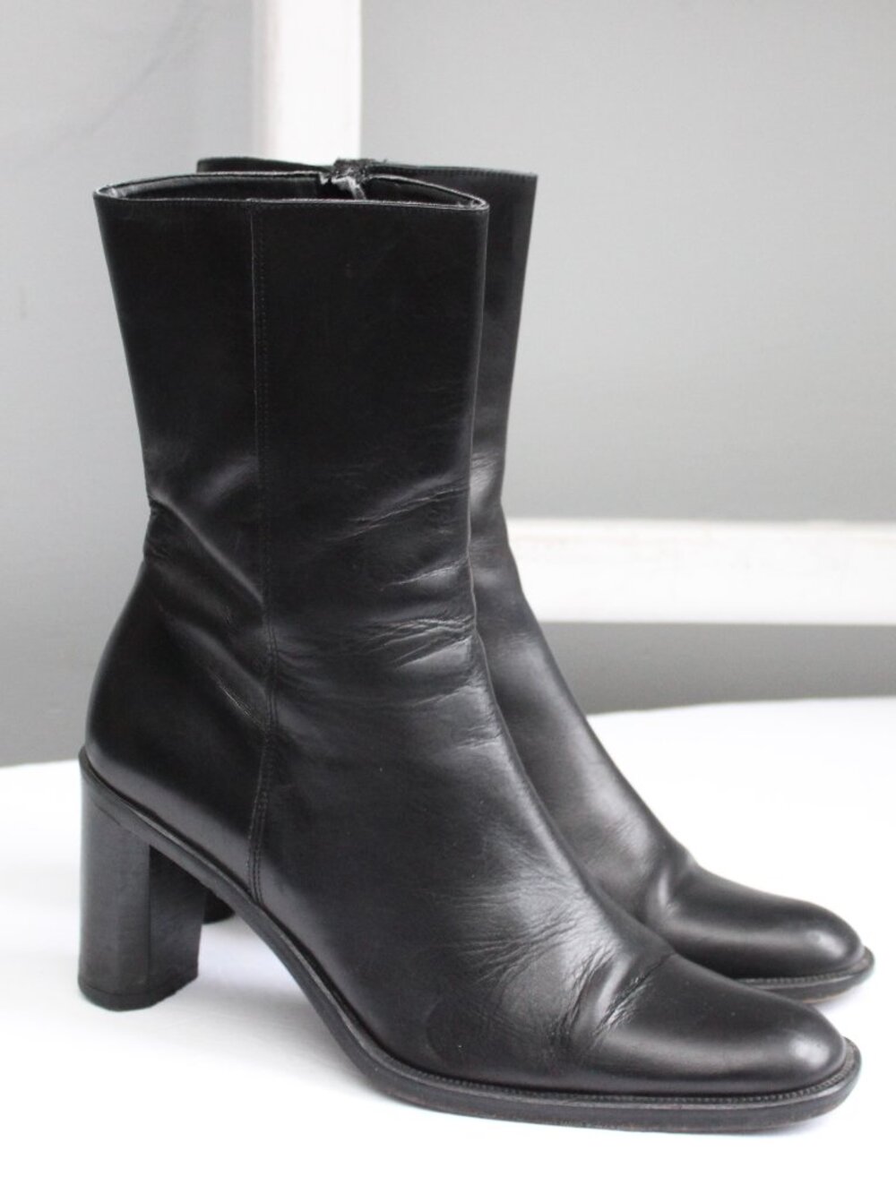 Banana Republic Black Leather Mid-Calf Heel Boots Size 7.5